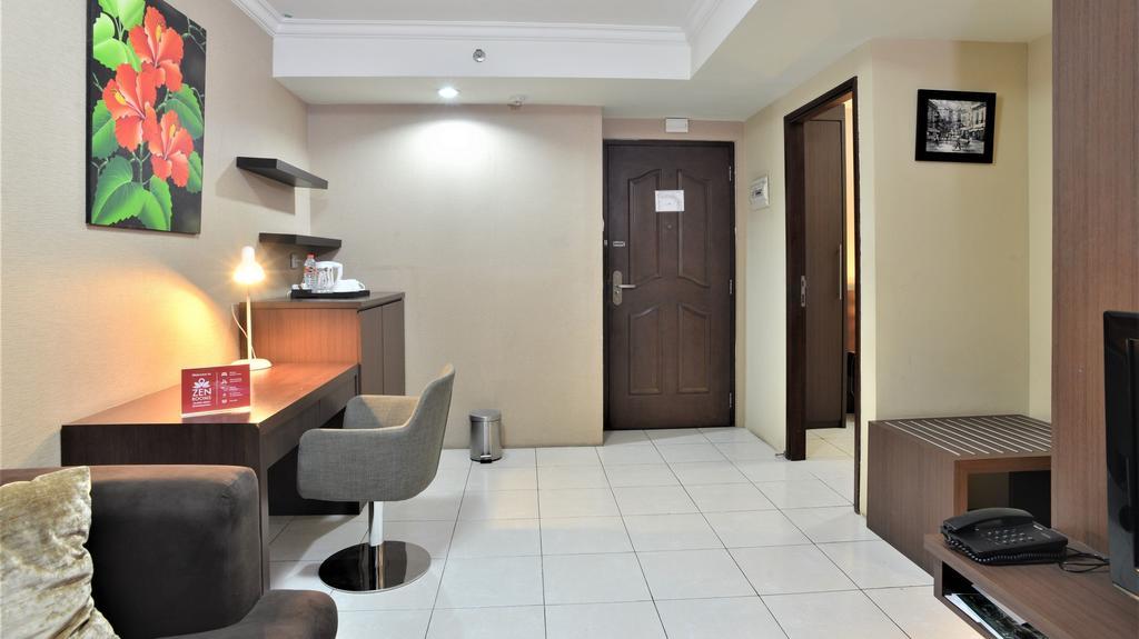 Elvour Hotel Serpong Tangerang Bilik gambar